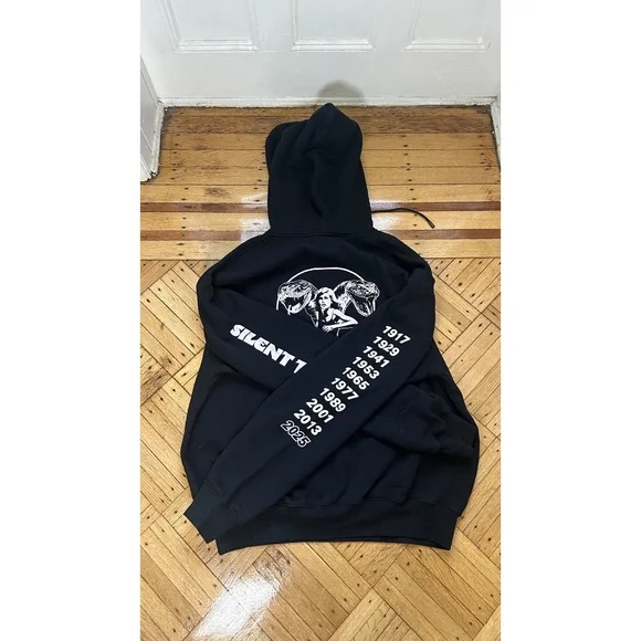 Lu'u Dan Graphic Print Crew Neck Hoodie Year of the Snake Size MEDIUM Oversized